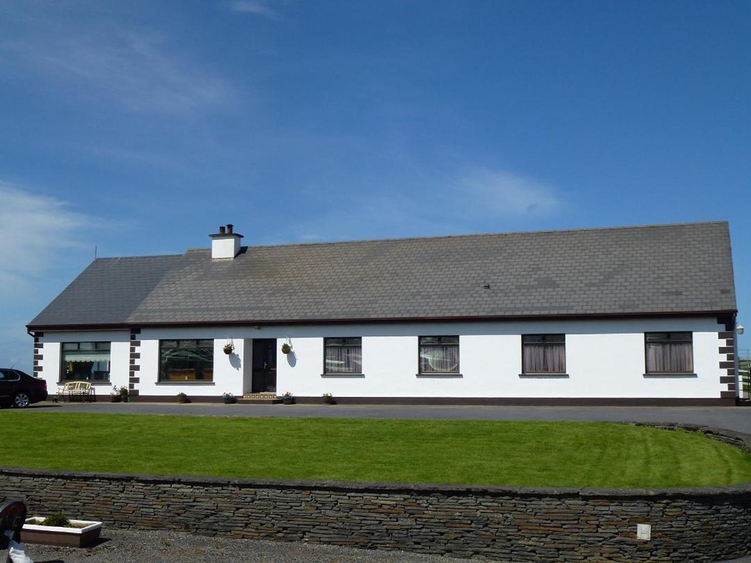 Cois Farraige Bed & Breakfast Lahinch Bagian luar foto